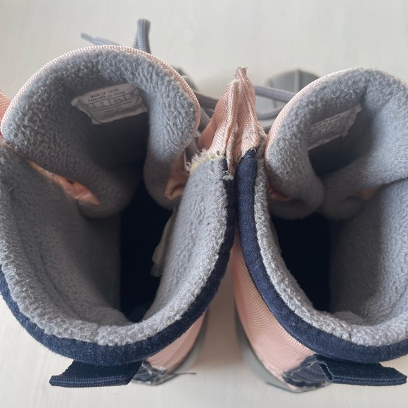 Penguin Girls Boots Size 2 - Picture 7 of 10